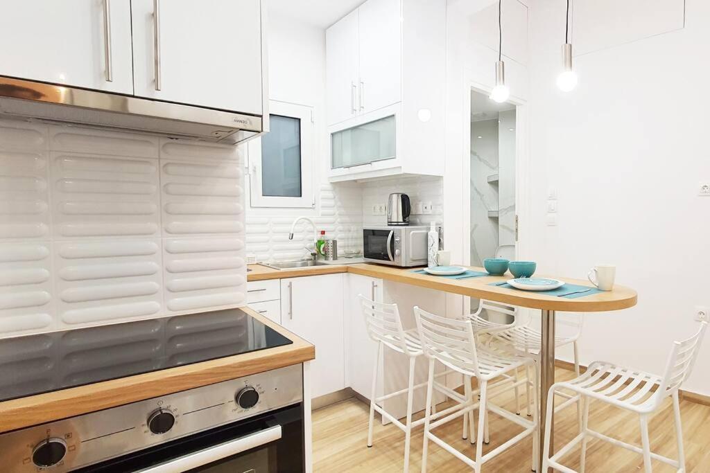 Acropolis Thisio Apartment 2 Bedrooms 2 Bathrooms Athén Kültér fotó
